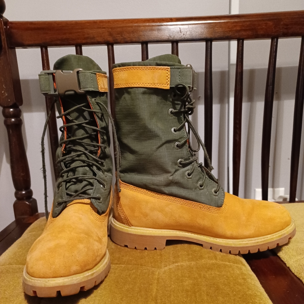 Timberland 03885-NH Size 8 boots